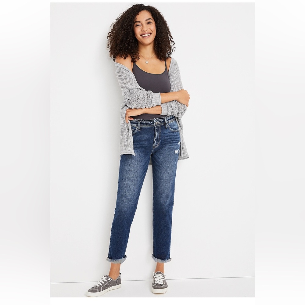 KanCan Exclusively for Maurice’s High Rise Rolled Hem Boyfriend Jean Size 28